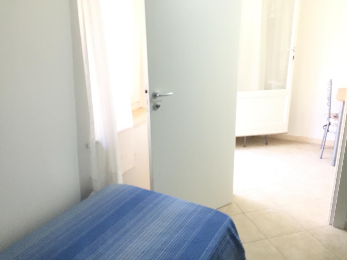 Casa Vacanza Zia Dani Castro  Екстериор снимка